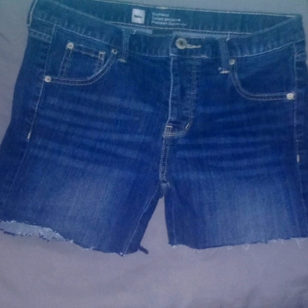 Mossimo boyfriend jean cut shorts